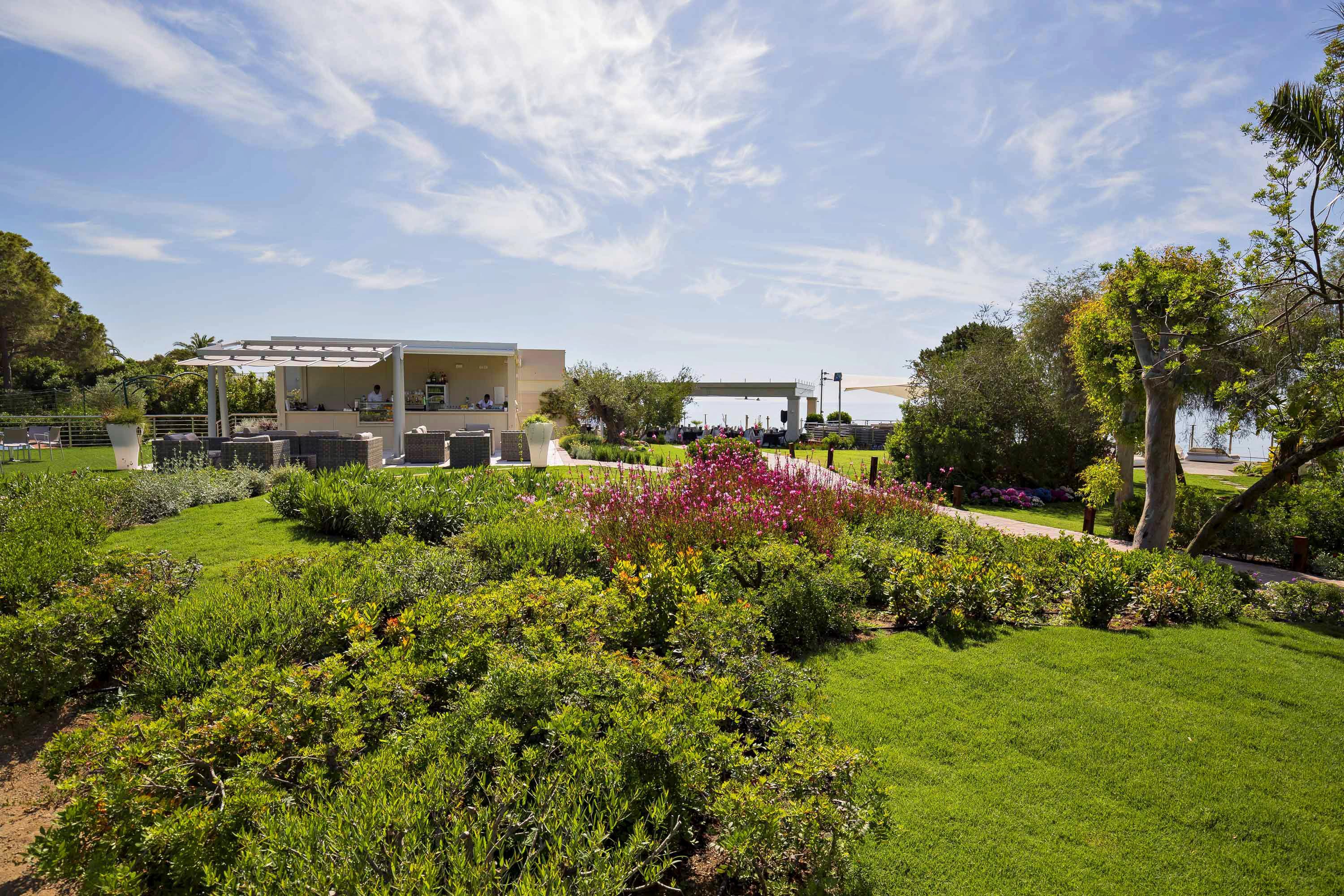 Forte Village Resort - Bouganville Santa Margherita di Pula Exteriör bild